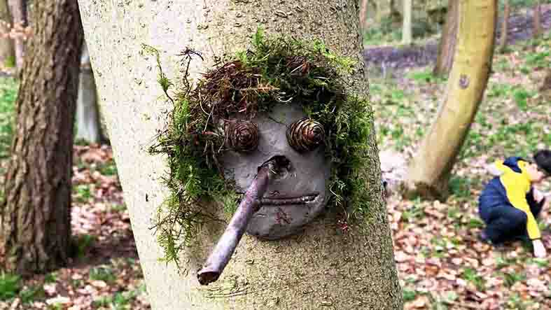 Green man tree face 